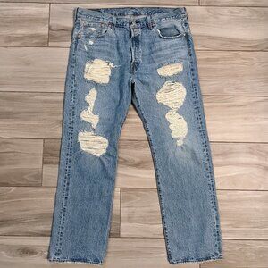 Levi's Distressed Lightwash 501
